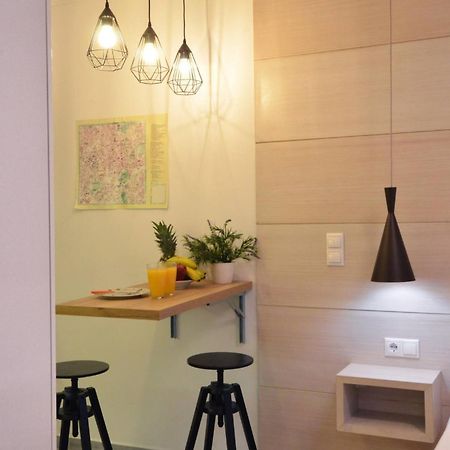 Petralona, A Sweet And Cozy Apartment Атина Екстериор снимка