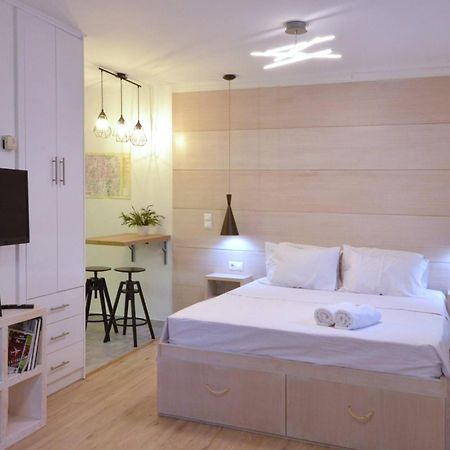 Petralona, A Sweet And Cozy Apartment Атина Екстериор снимка